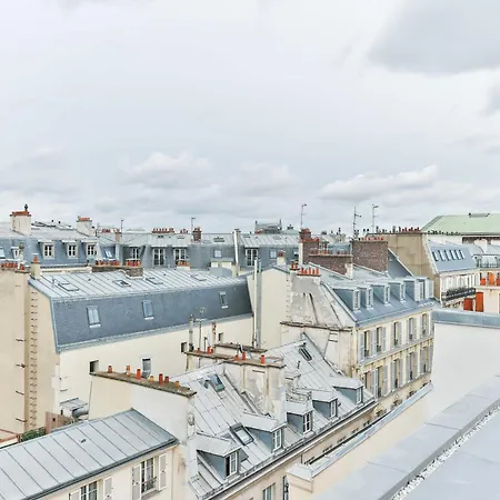 Luxurious 1br-2p - Place De La Concorde Inn *